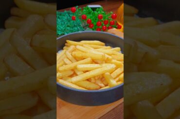 A story of 80 Year old Fries seller #shorts #fries #recipe