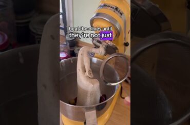 Olive-Thyme Fougasse - a super fun and tasty handheld French bread #recipe #baking #bread