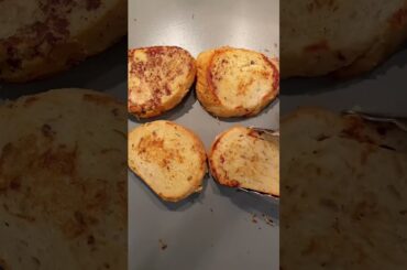 Delicious french toast with berries #frenchtoast #griddle #simplerecipe