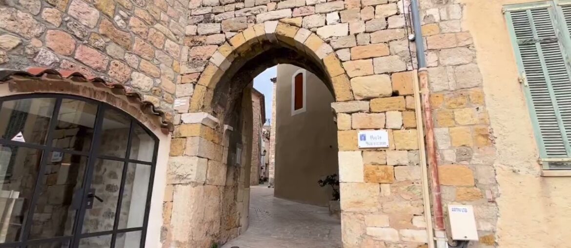 A Stroll Through Mougins, France A Stroll Through Mougins, France