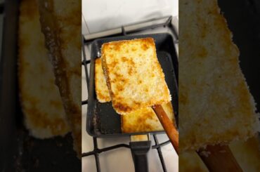 Eggless French toast