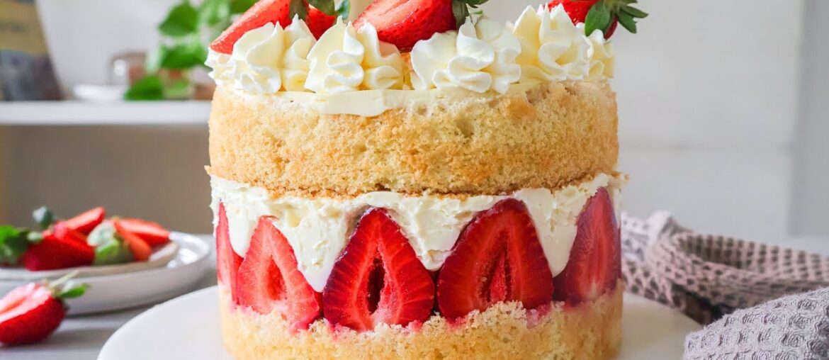 Strawberry FRAISIER Cake Tutorial | Classic French Strawberry Dessert Made Easy