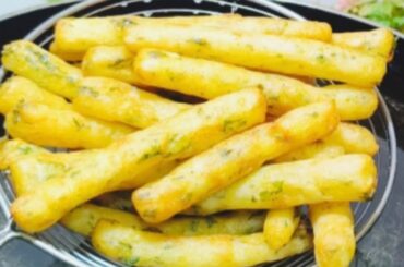 Kid's Favorite Potatoess French fries at home/kid's school lunch box recipe