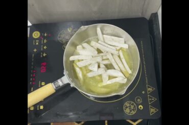 French fried with tomatoes sauce #food #frenchfries