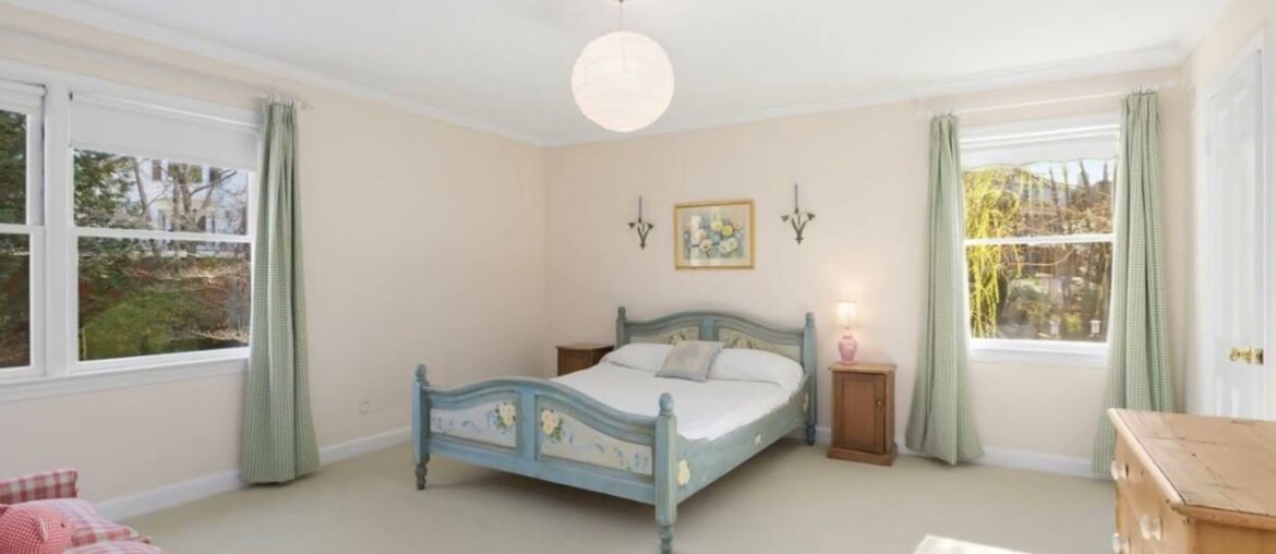 21 Farmington Court, Chevy Chase, MD 20815 21 Farmington Court, Chevy Chase, MD 20815