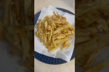 French fries! #frenchfries #fries #potato #recipe #food #cooking #yummy #shorts #short #shortvideo