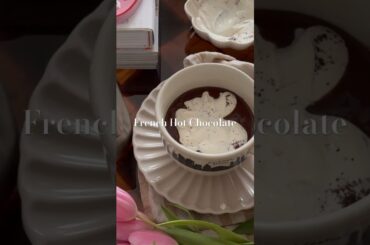 full recipe on ig @lisannliebt #veganrecipes #vegan #french #hotchocolaterecipe #hotchoco