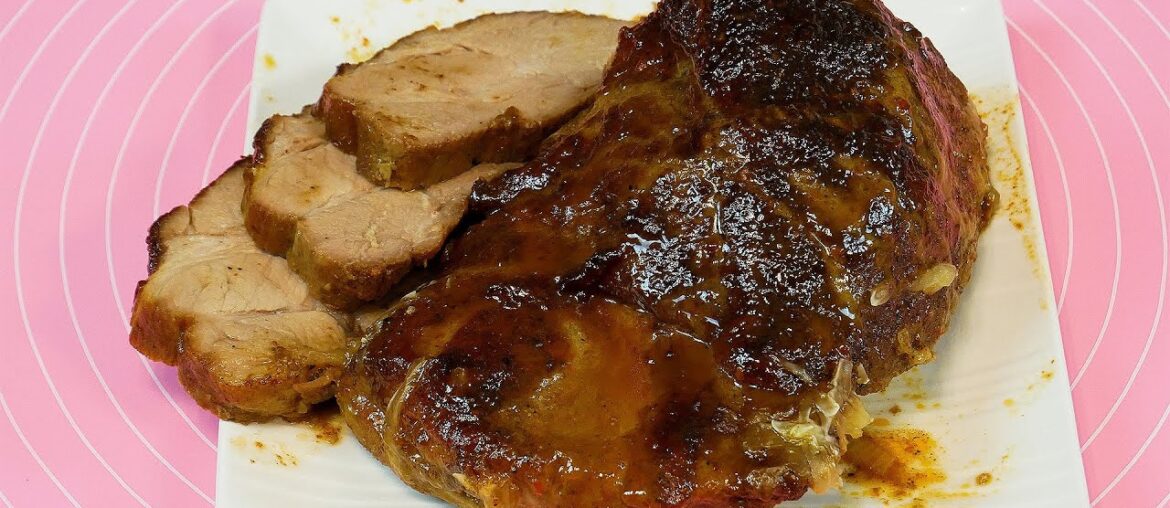 Juicy pork neck with garnish according to the best French recipe. Total delight!