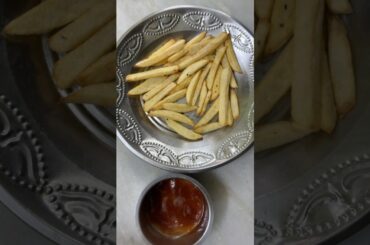 French fries #eveningsnacks #frenchfries #potatosnacks #homemadefood #trendingshorts #familytime