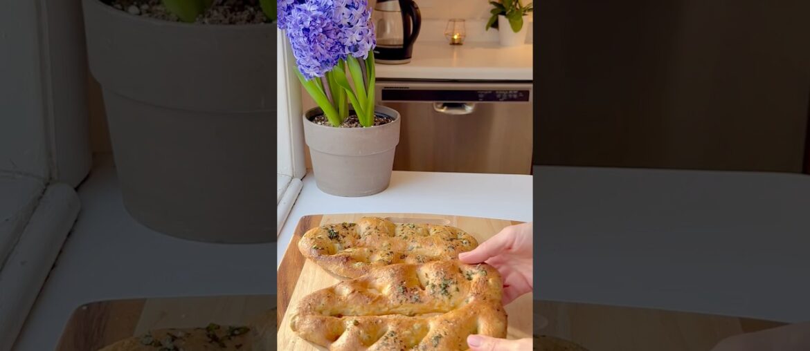 Olive-Basil Fougasse! Tasty French Bread. Recipe In The Comments. #shorts #food