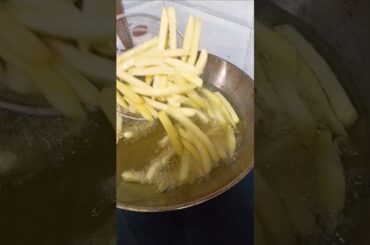 French fries recipe #food #cooking #comedy #funny #ytshorts #viralplzz #trendingshorts #recipe