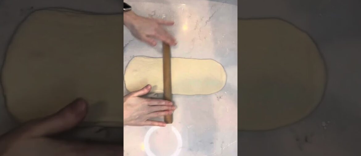 Easy FAST French Bread Recipe – How to SHAPE the Dough! Easy FAST French Bread Recipe - How to SHAPE the Dough!