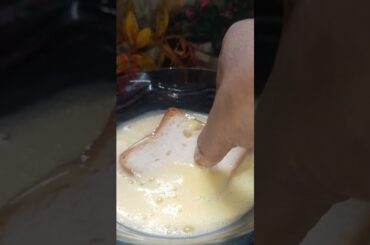 French egg toast recipe #youtubeshorts #shorts #viralvideo #bayan #food #egg
