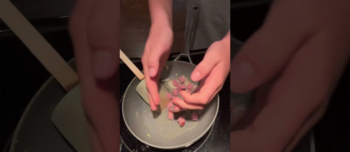 French omelette with crispy ham #cooking #recipe #food #breakfast #cookingfood #goviral #shorts