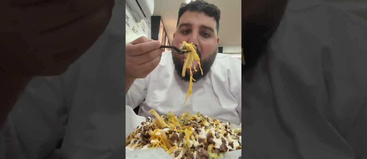 Top 3 carne asada fries in San Diego ! #foodie #mexicanfoodblogger #food #socalfoodie #seafood #soca