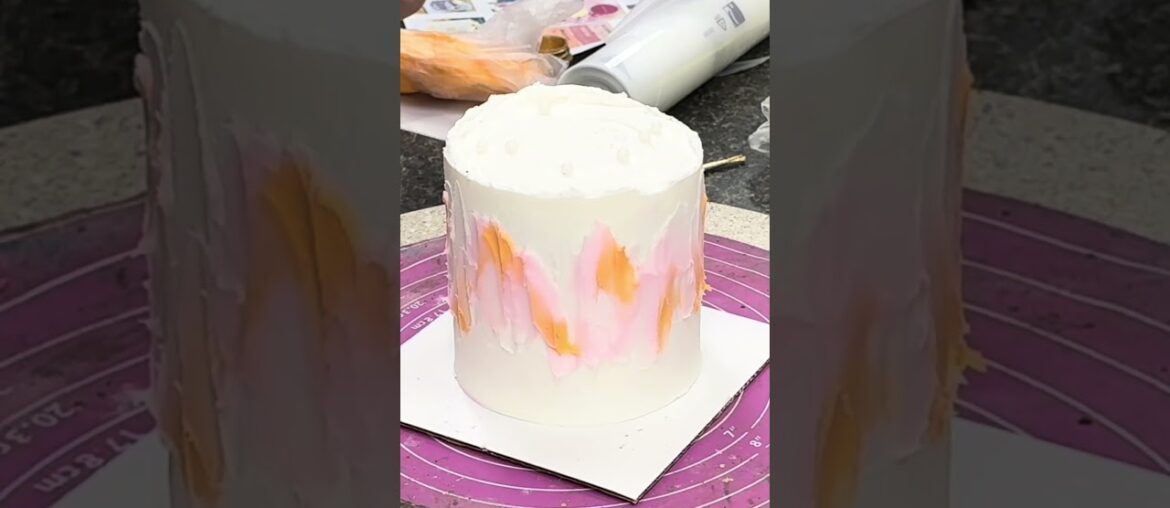 Mother’s Day Gifts are HERE! Including these beautiful decorated mini cakes! Mother’s Day Gifts are HERE! Including these beautiful decorated mini cakes!