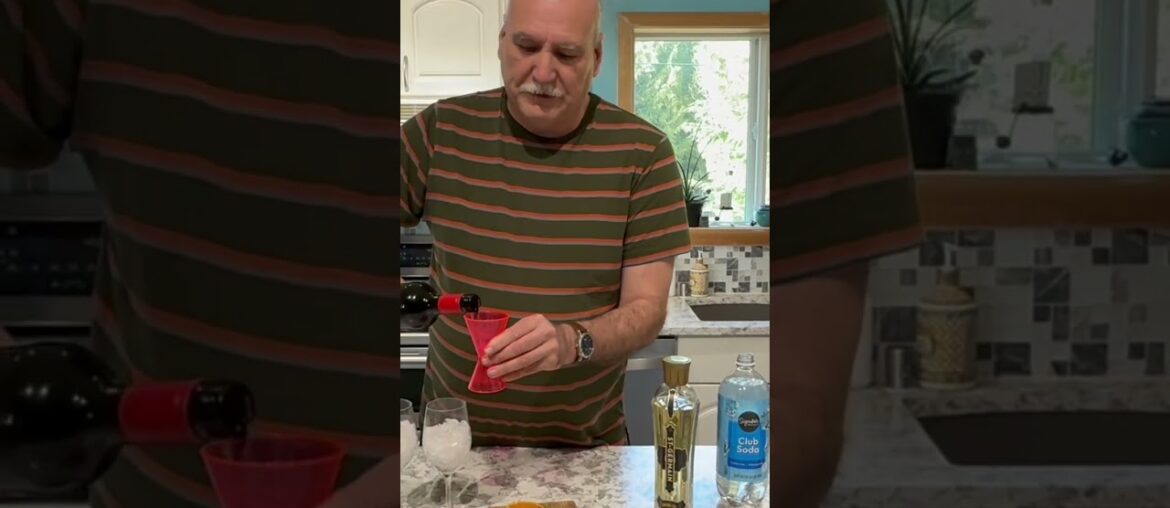 This French Wine Cocktail is Your New Summer Obsession