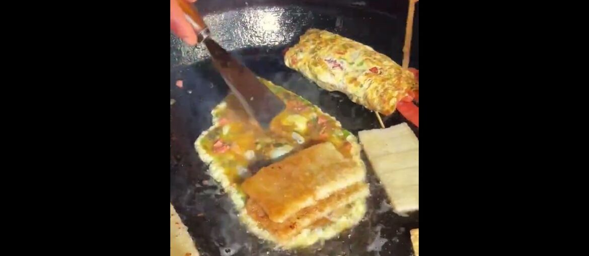 fried egg base with vegetables and a crispy #crispy #shorts fried egg base with vegetables and a crispy #crispy #shorts