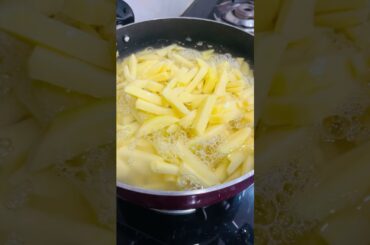 Crispy and perfect french fries at home #recipe #ytshorts #food#snacks#frenchfries #shorts #viral