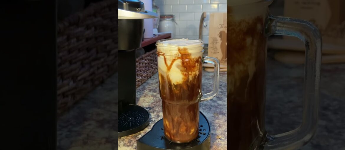 How do you like your coffee?? Subscribe for more! #coffee #coffeeaddict