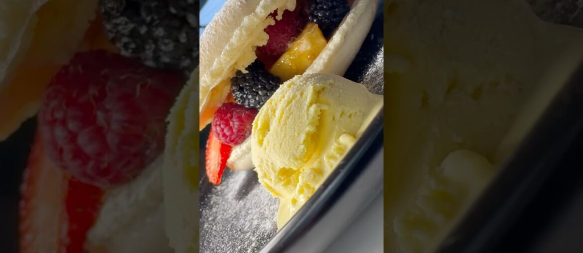 Pretty way to serve #french #macaron #creator #daily #feed