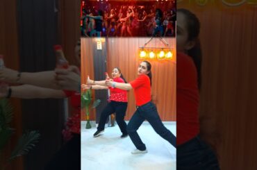 LAAL PARI : Yo Yo Honey Singh | Neeru Bajwa|Housefull 5|Dance|Laal Pari Laal Pari Mangwado Mujhko