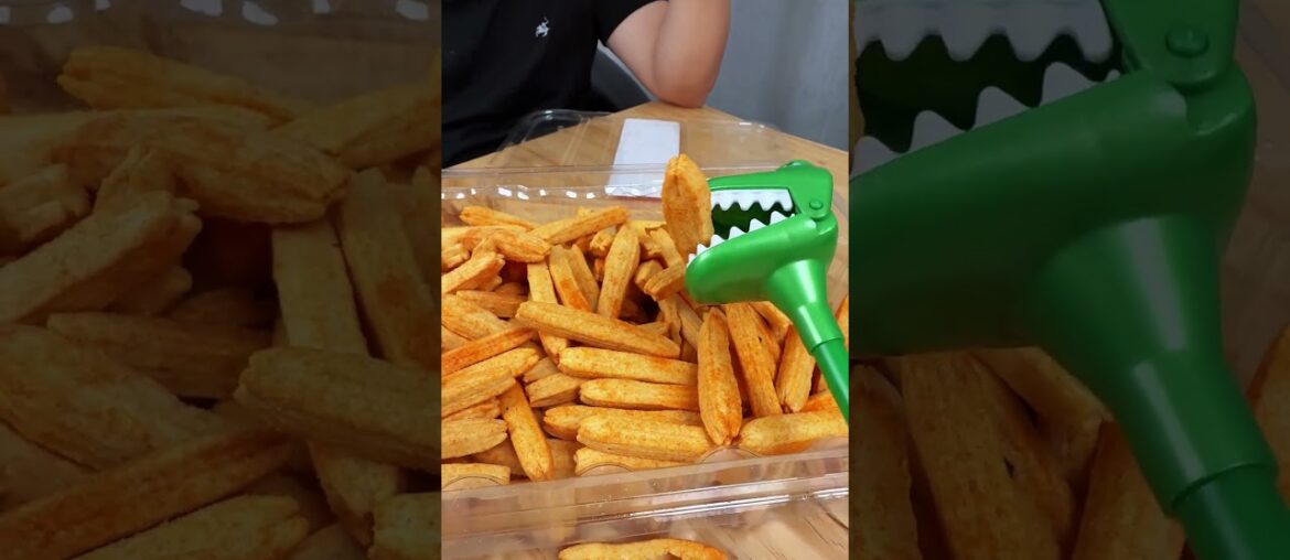 Stealing French fries