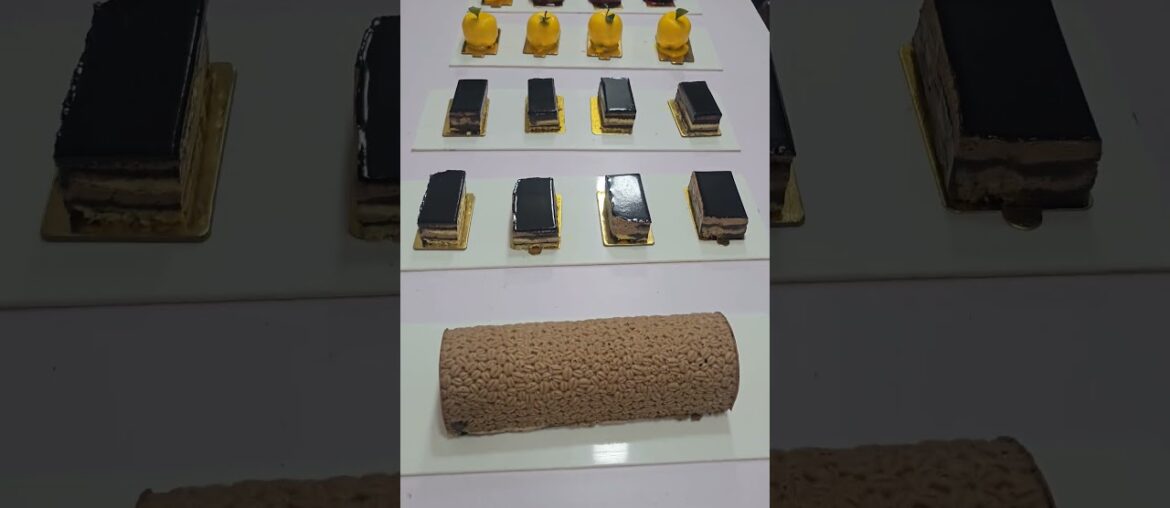 French pastry #trending #cakeviral, #cake #mangalore #trendingcakes #shots