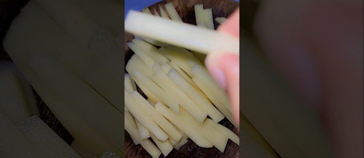 simple and easy snack #food #recipe #trending #shorts french fries #mouthwateringrecipes