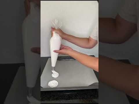 The BEST French Meringue Recipe You’ll Ever Try (Step-by-Step Tutorial) The BEST French Meringue Recipe You'll Ever Try (Step-by-Step Tutorial)