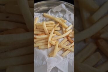 All time favourite fries #frenchfries French fries #shorts #youtubeshorts #fries #snacks #shakyshaky