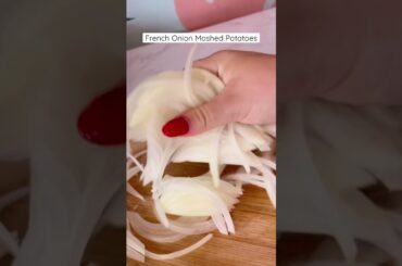French Onion Mashed Potatoes: Easy Holiday Side Dish