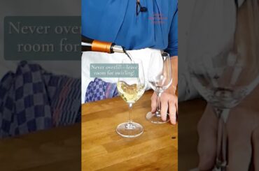 How to Pour Wine Like the French: A Tip from Susan Herrmann Loomis