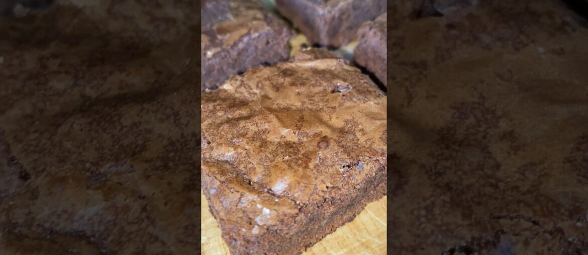 Crinkle Brownies #food #france #recipe #cooking #easyrecipe #healthy #easyrecipe #brownie #brownies