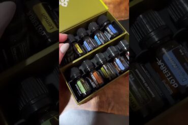 These aren’t just macarons. They’re a love letter to dessert. DM to try insta @gourmet_macarons_