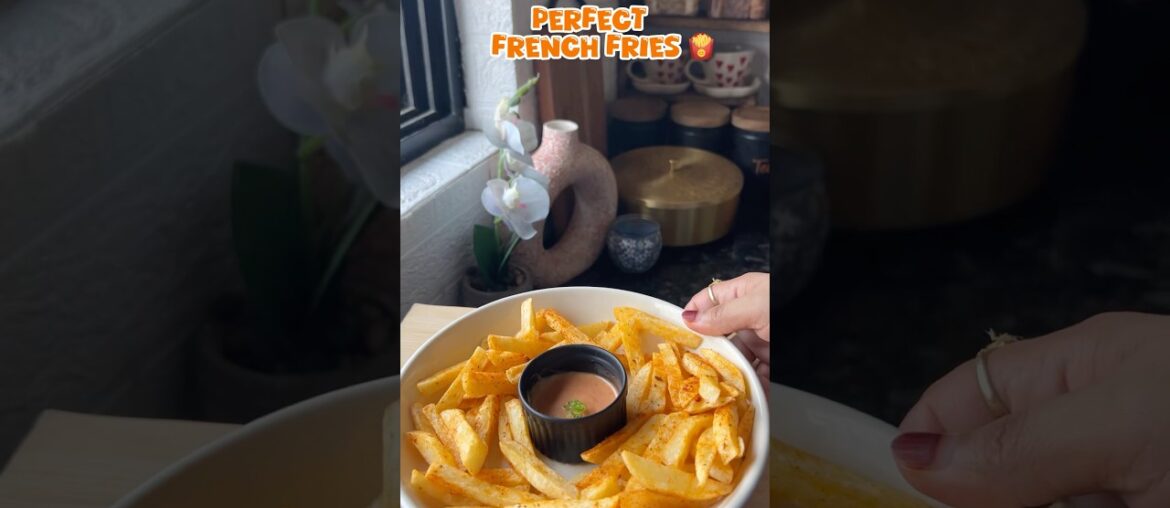 Ab snacks mai bnao ye wali recipe"French Fries" #shorts #youtubeshorts #eveningsnacks