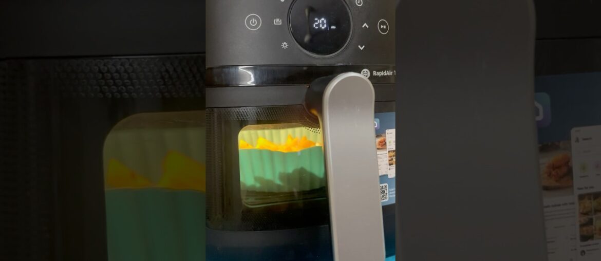 French Fry In Philips Airfryer #food #foodlover #airfryerrecipes #youtubeshorts #shorts