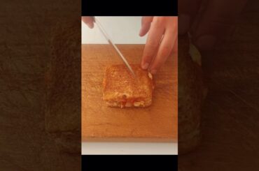 French Toast With Peppers ,Onion , Garlic ,Chesse,Ajvar And Wine