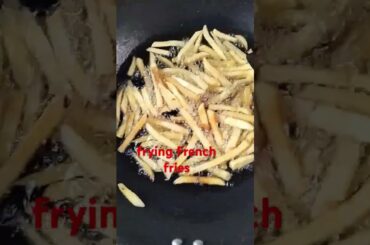 Frying french fries#asmrvideo #food #foodsounds #recipe #cooking