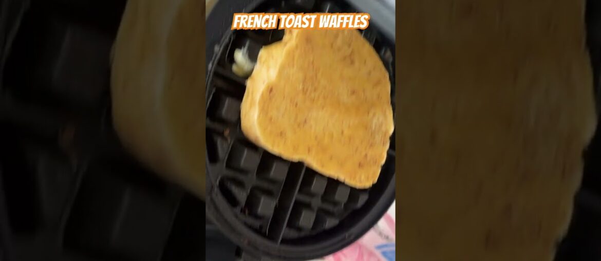 THE WORLDS BEST WAFFLES #waffle #french #toast #food