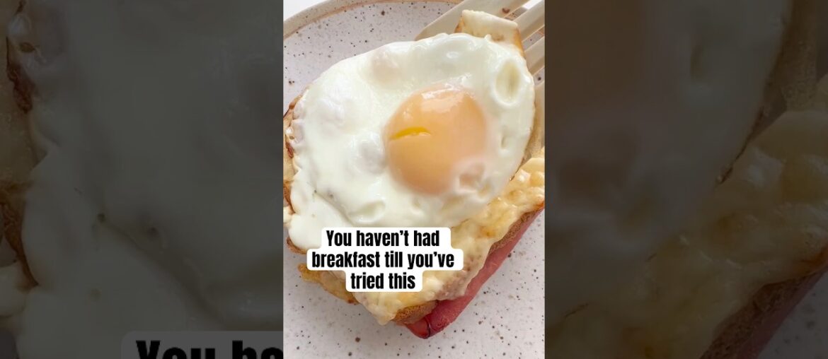 Croque Madame | French Ham & Cheese Sandwich #croquemadame  #recipe