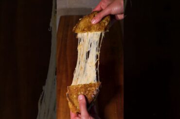 The PERFECT Grilled Cheese