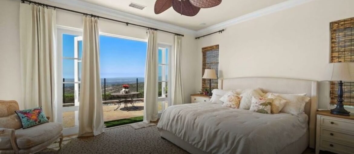 15 Sarteano Drive, Newport Coast, CA 92657 15 Sarteano Drive, Newport Coast, CA 92657