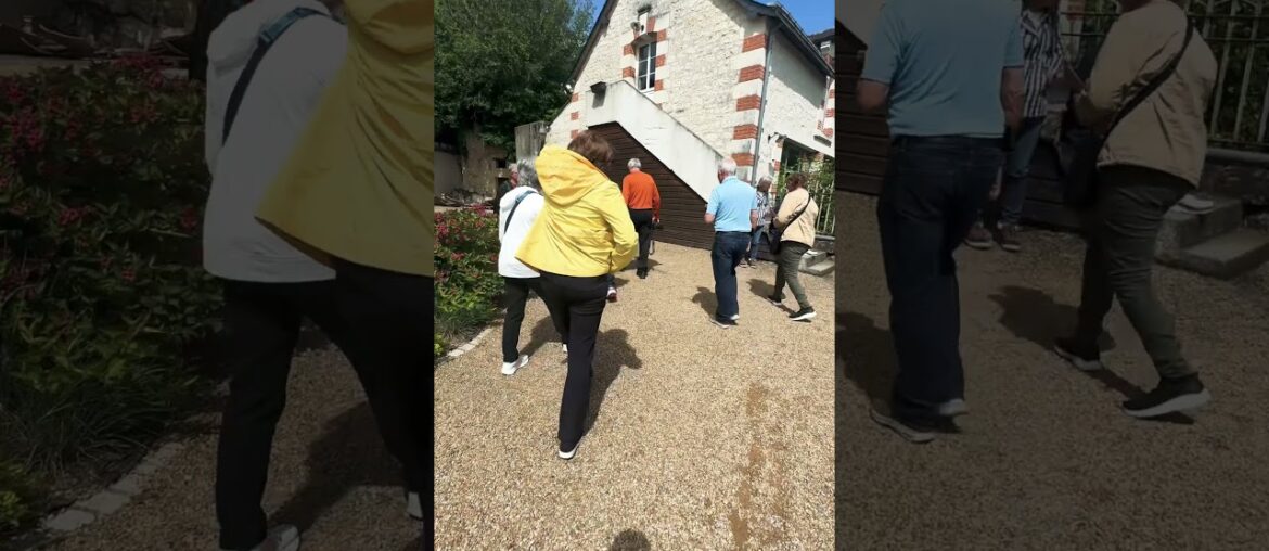 Chinon wine tasting tour #chinon #france #winetasting #walkingtour #travel