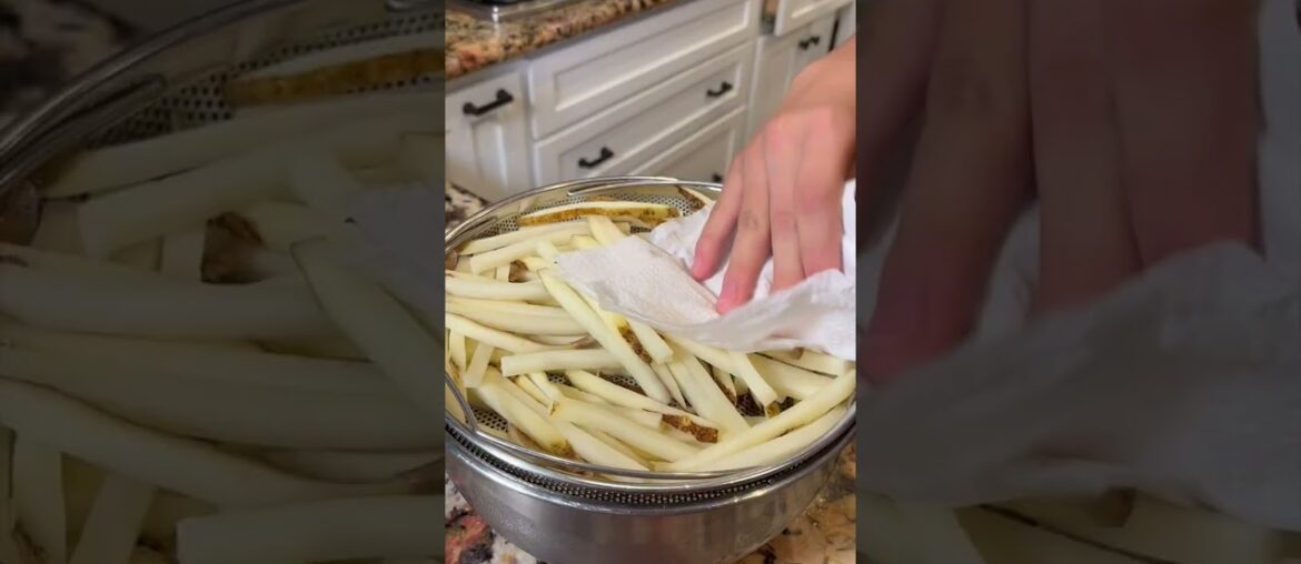 How to Make Mcdonald's Fries at home | The Best Fries at home