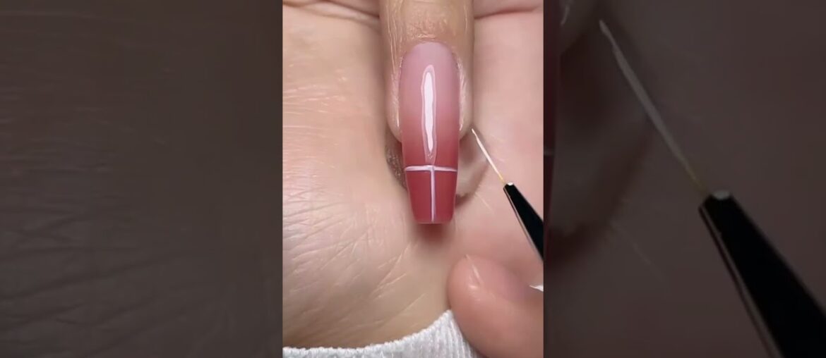 How to draw French line? #nail #nailart #nails #naildesigns #nailtutorial