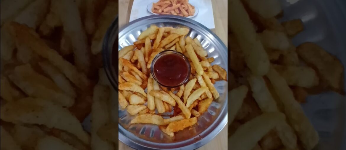 French Fries #shorts #shortsfeed #cookwithyogitamore #ytshorts French Fries #shorts #shortsfeed #cookwithyogitamore #ytshorts