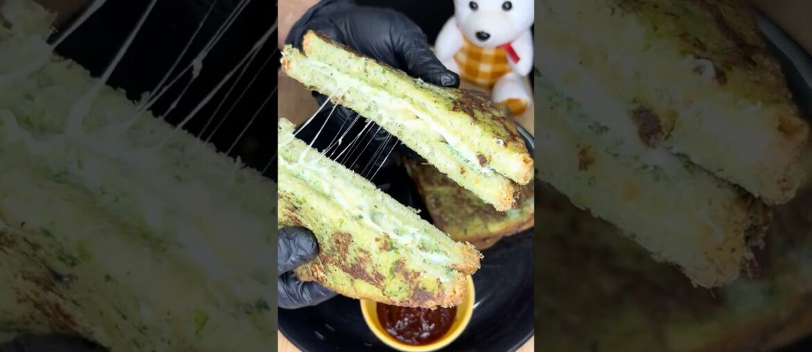 Green Egg Toast #shorts #short #food #cooking #eggtoast #breakfast #asmr #viralvideo #indiancuisine Green Egg Toast #shorts #short #food #cooking #eggtoast #breakfast #asmr #viralvideo #indiancuisine
