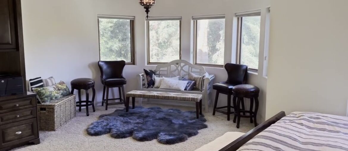 5835 Hannah Ave 5835 Hannah Ave