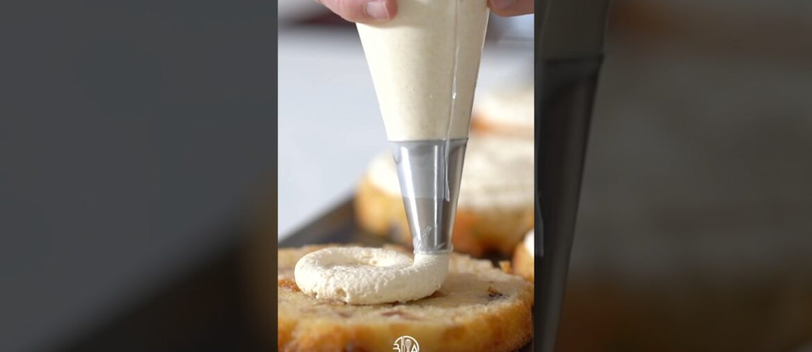 Panettone French Toast #youtubeshorts #recipe #shorts #holidayfoodies # Panettone French Toast #youtubeshorts #recipe #shorts #holidayfoodies #